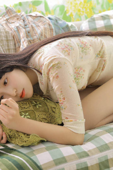 德凯奥特曼免费观看
